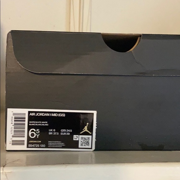 NEW Custom Air Jordan 1 mid - Picture 7 of 7